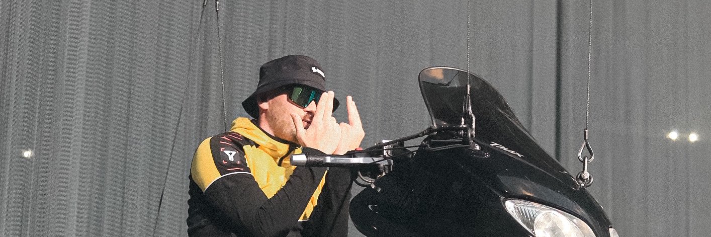 JokeYzi's profile banner image