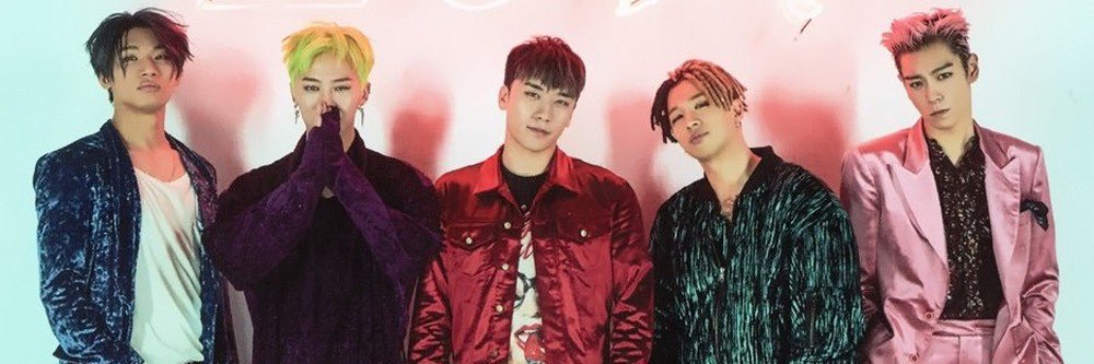 Riri827's profile banner image