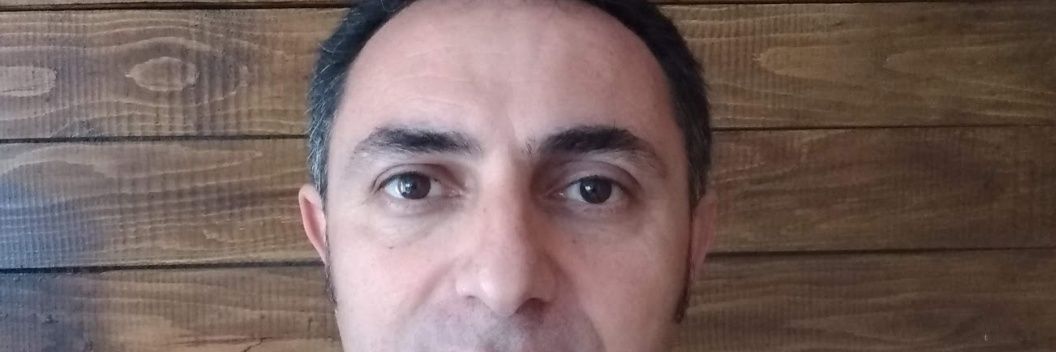 Dr. Muammer Aydın's banner