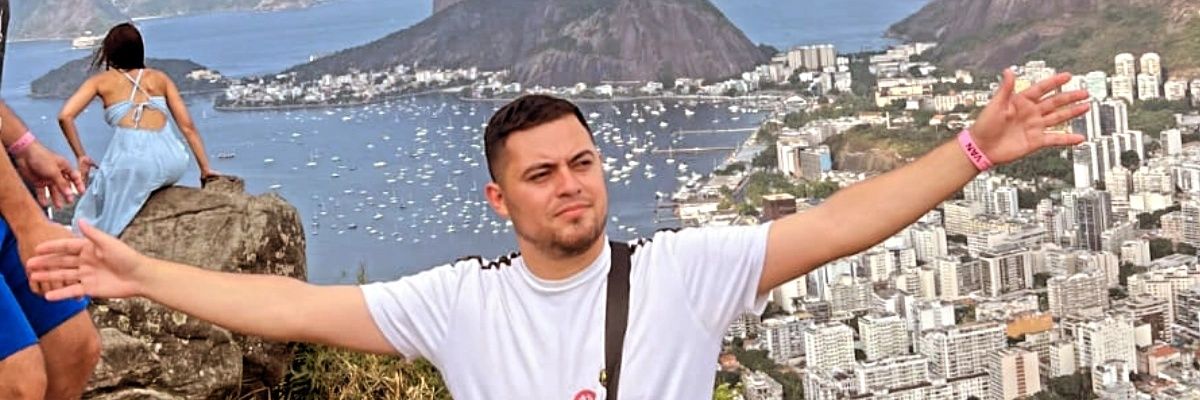 ToralesFermar's profile banner image