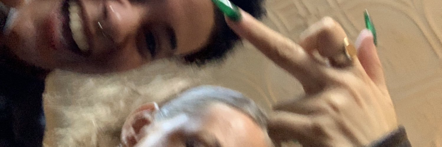 katieoxley's profile banner image