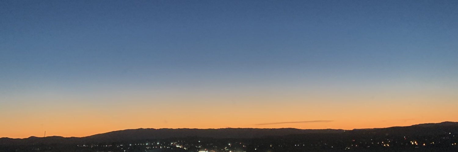 nikki_blake's profile banner image