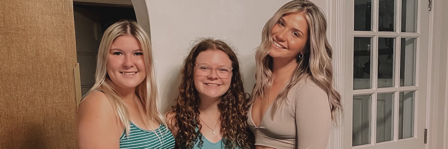 _abbyschick's profile banner image