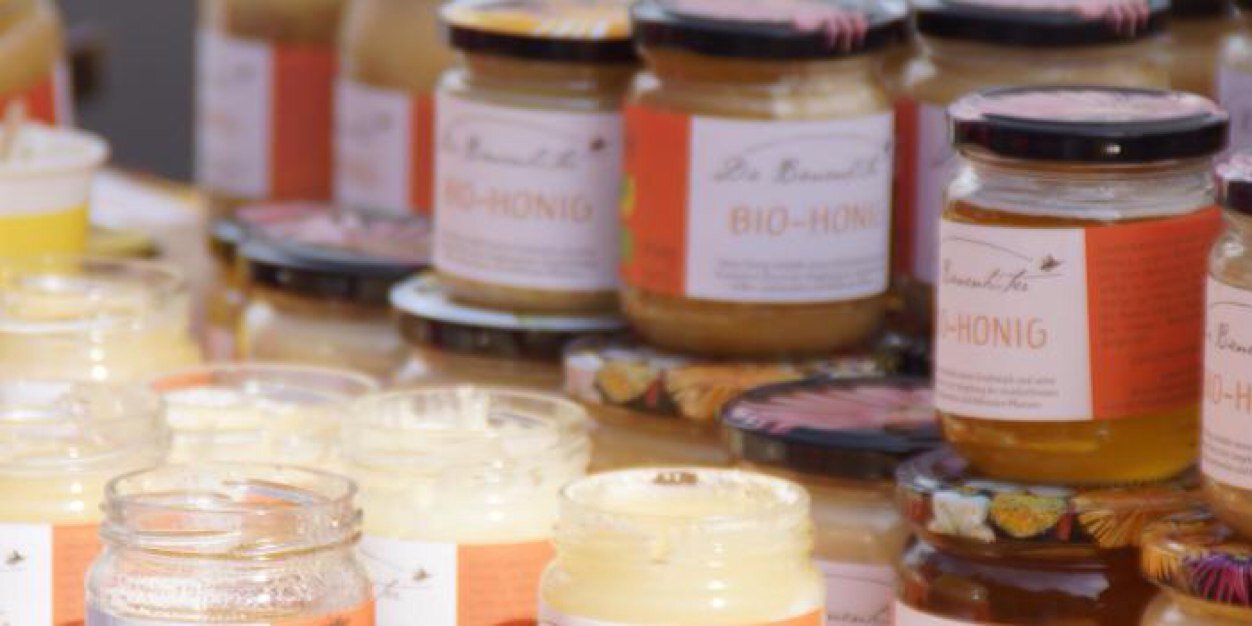Bienenhueter's profile banner image