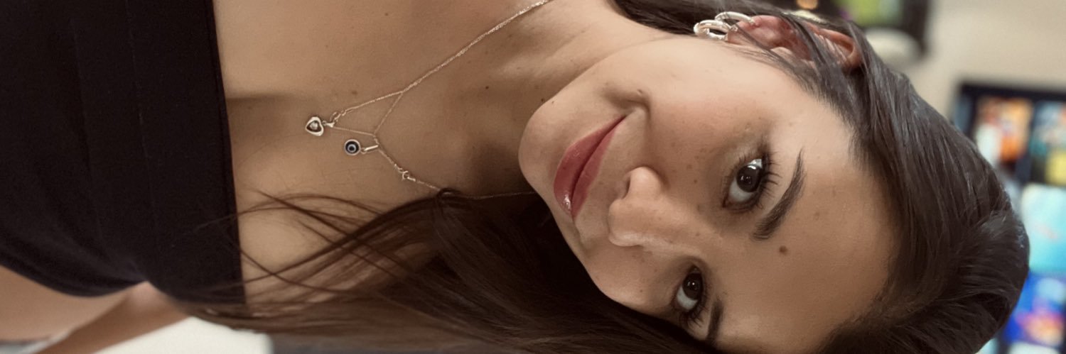 ArandaVeronicaa's profile banner image