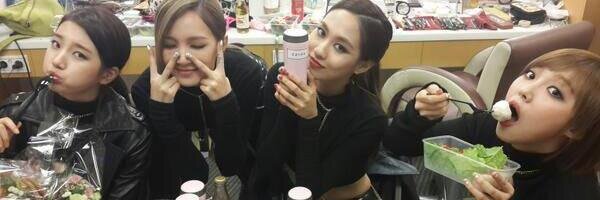 Fems A ! Say A ! banner