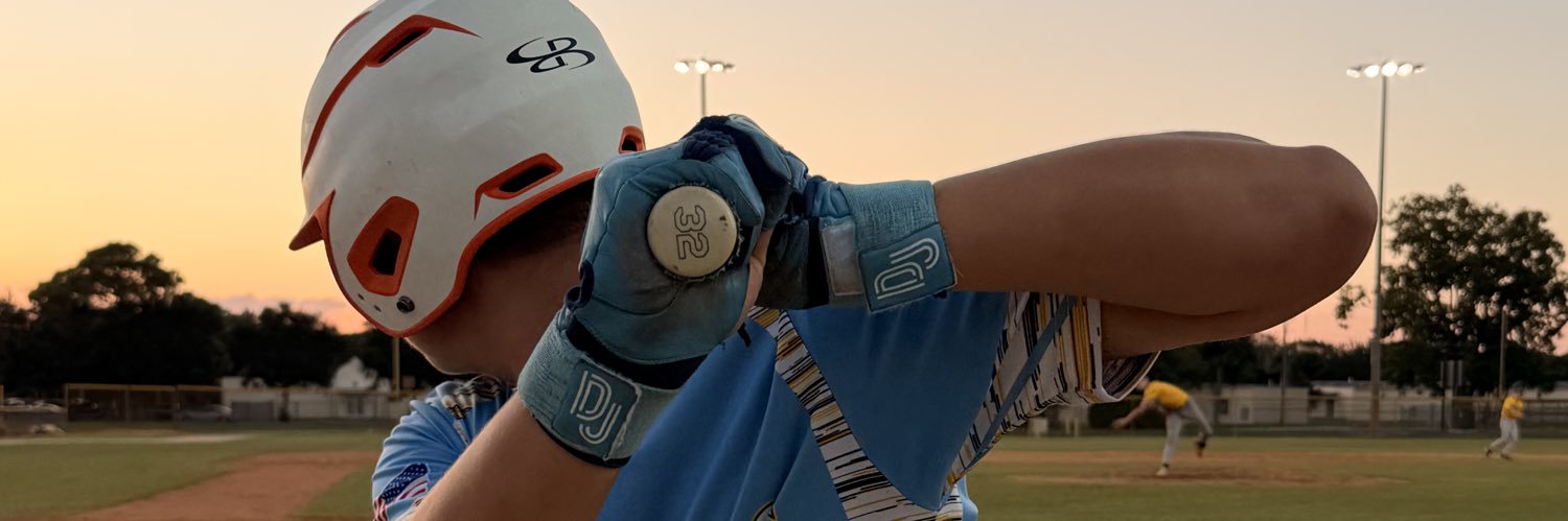 Alexis Farinacci banner