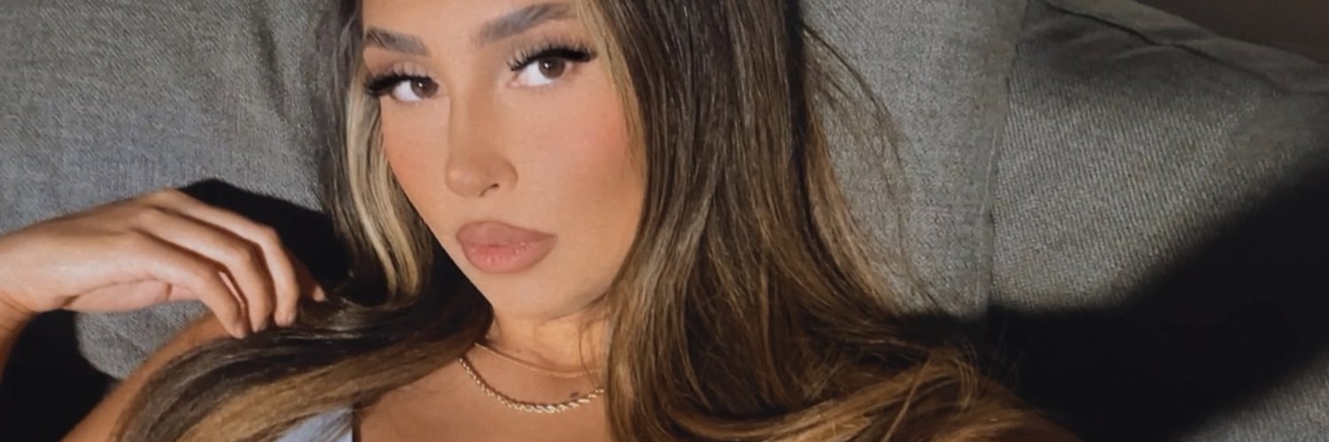 Tracey 💕 banner