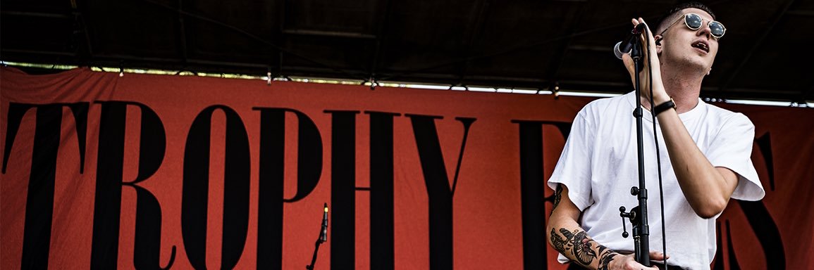 zenfahri's profile banner image
