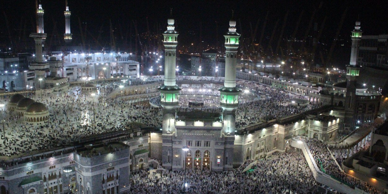 ayse_sen68's profile banner image