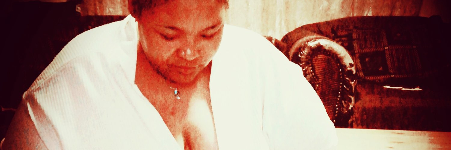efbent's profile banner image