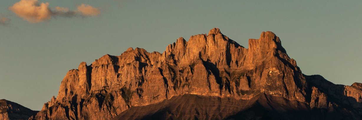 KWadimoff's profile banner image