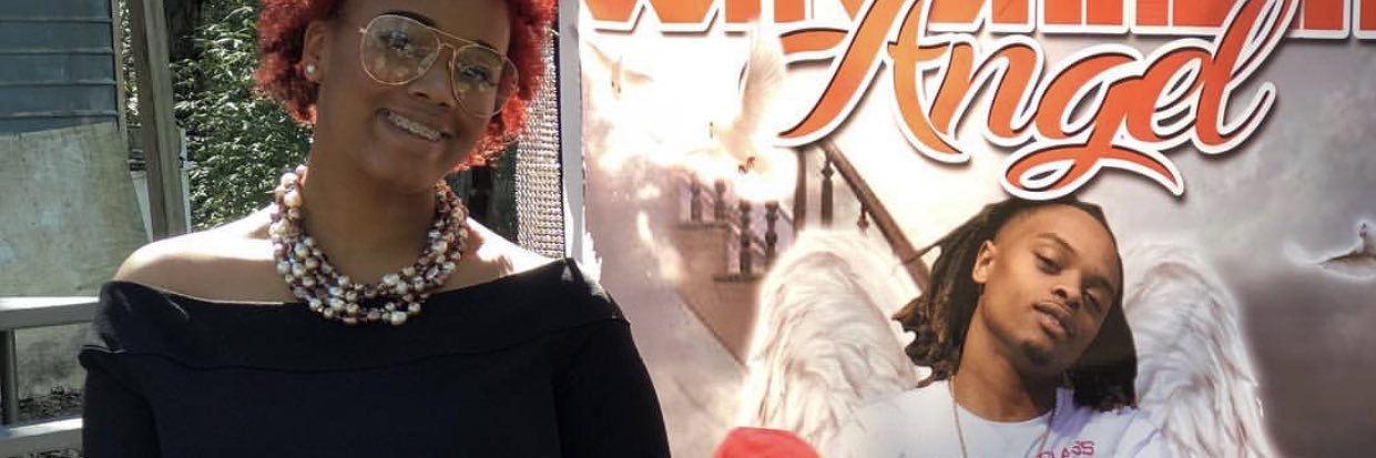 LexLee🌻🧡 banner