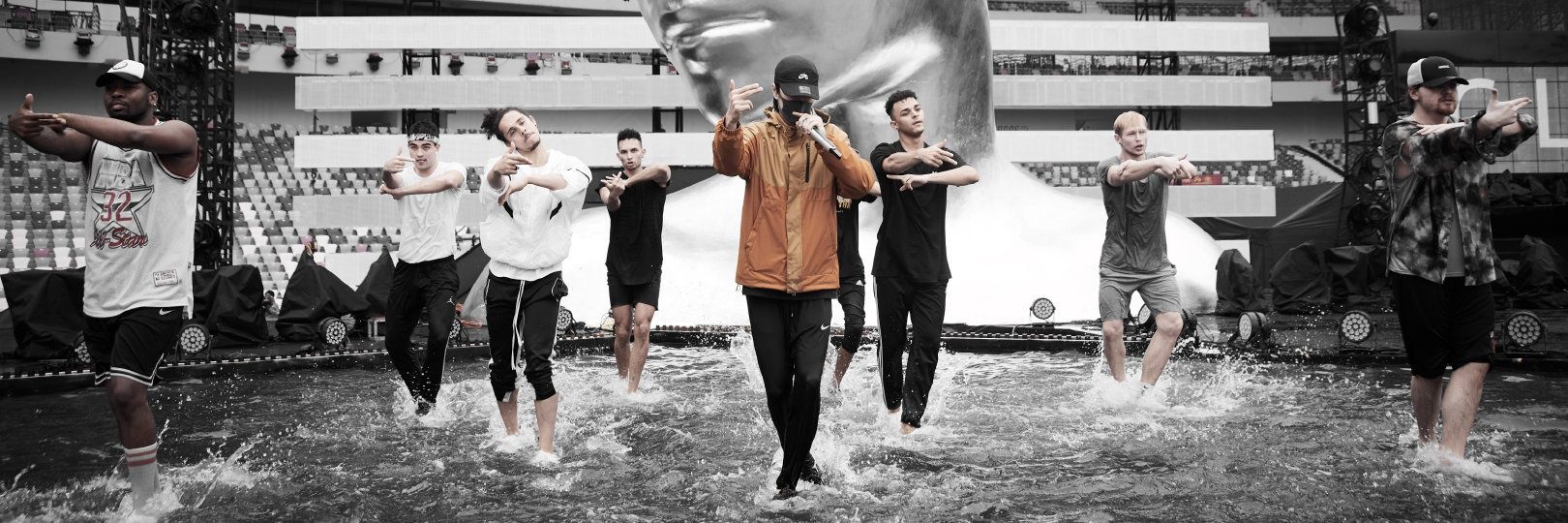 roy@aloneinsolitude banner