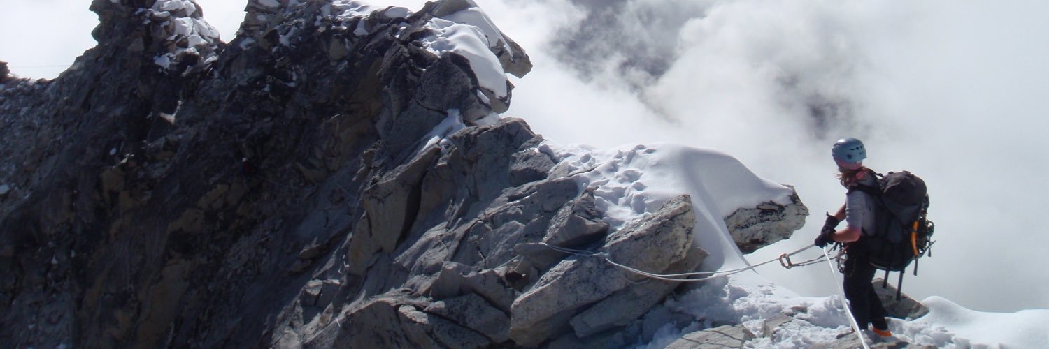 mountaincarrie's profile banner image