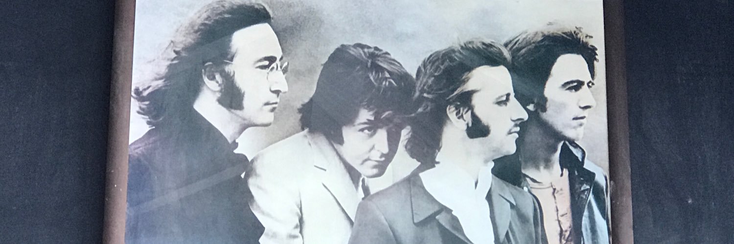 carmepando's profile banner image