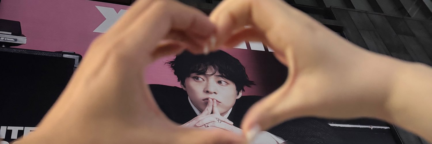 yel__low_'s profile banner image