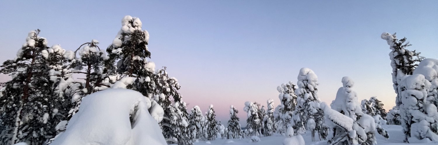 AtenaLrn's profile banner image