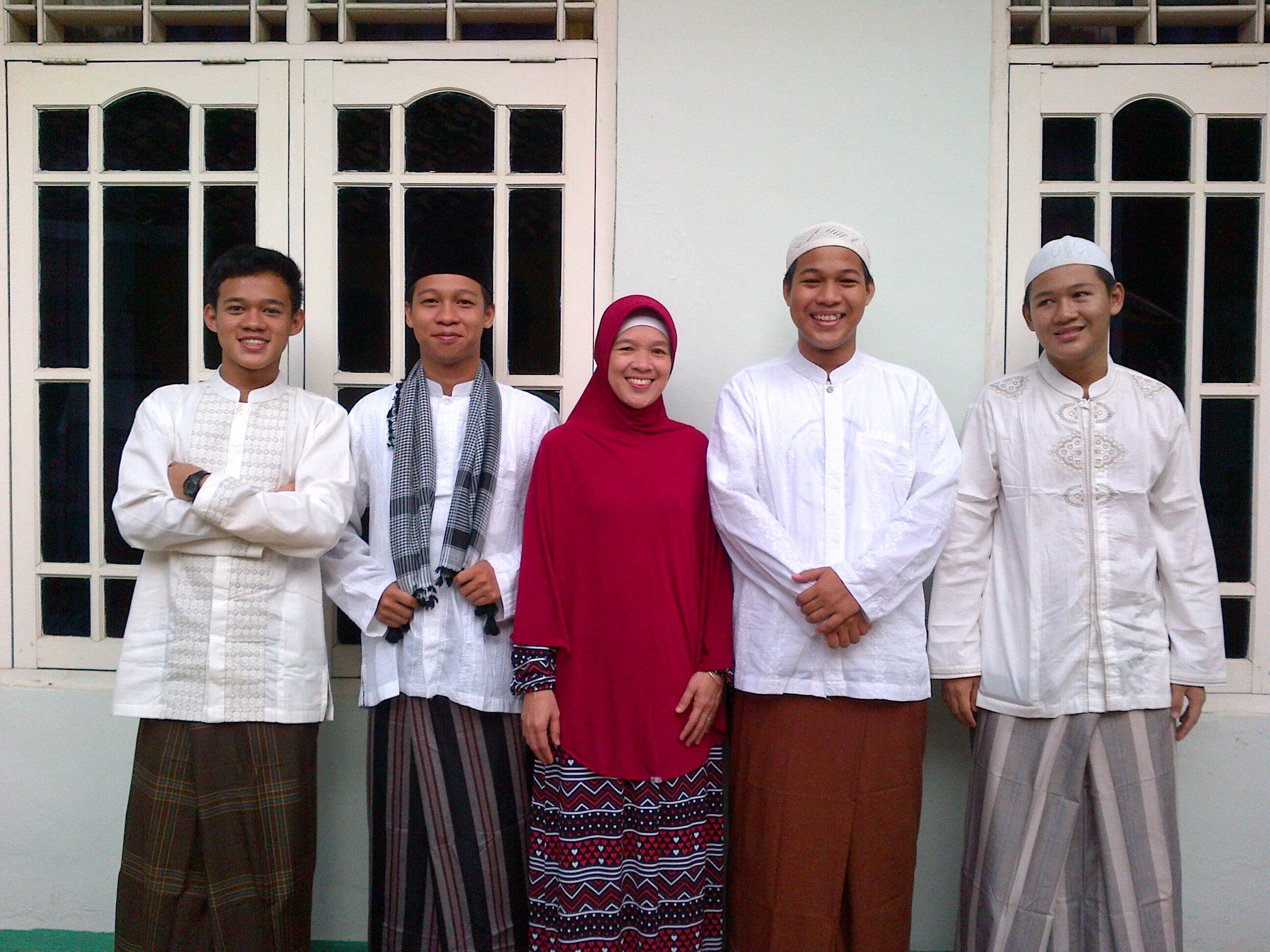 Azka Faridy banner