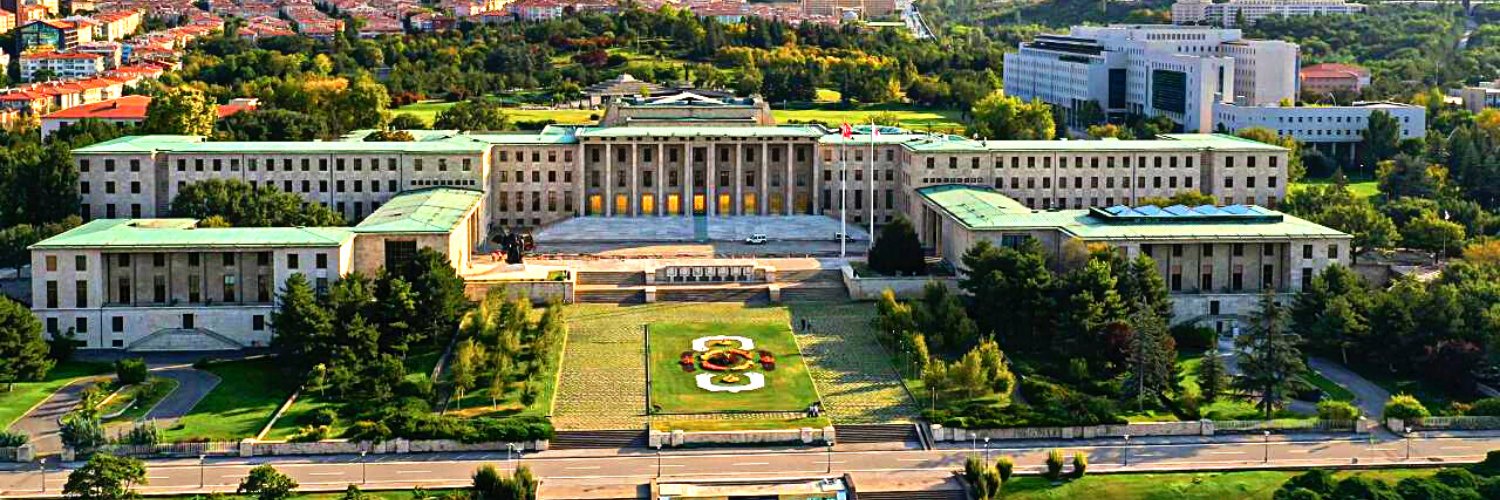 Mustafa Şentop banner