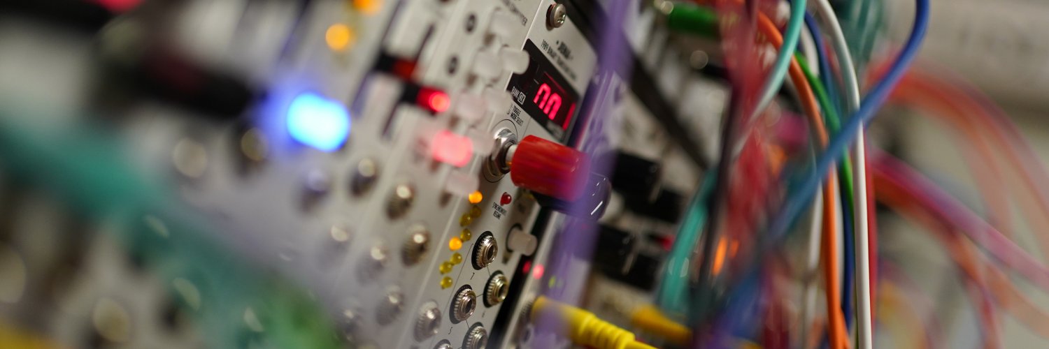 鳥牙@VolteXture Records/Oscillating Gate's banner
