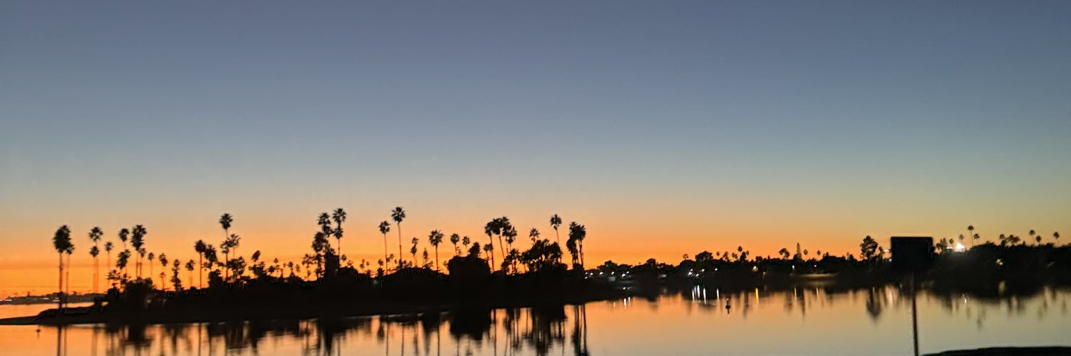 paylea3's profile banner image
