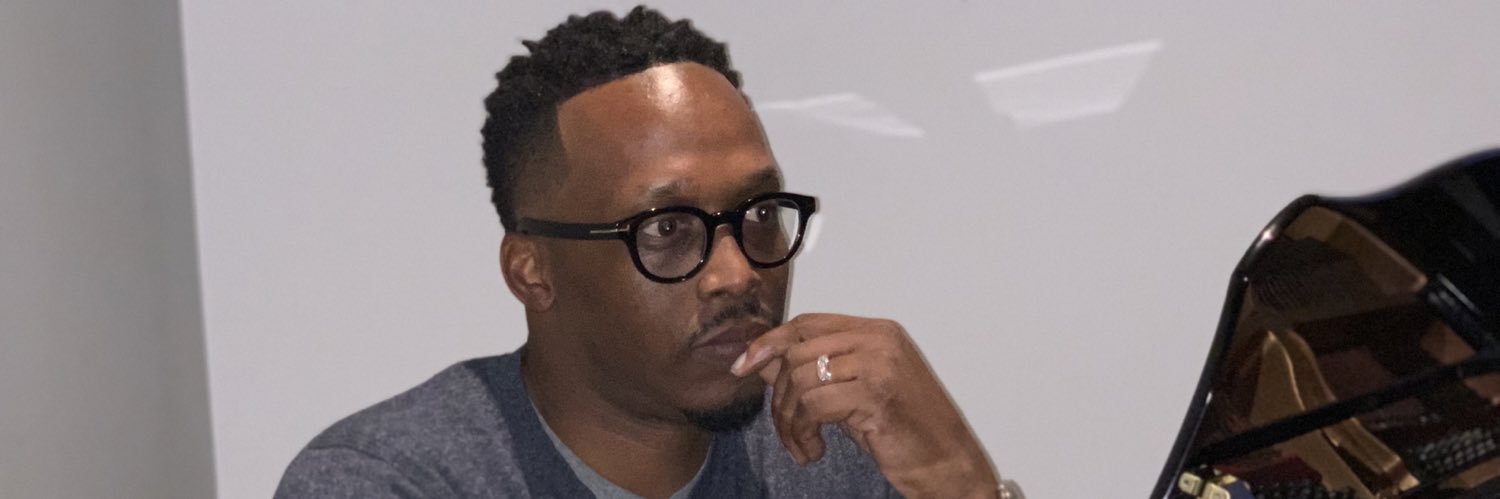 darian176's profile banner image