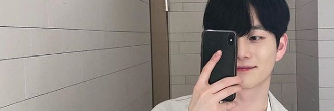 FollowwMee's profile banner image
