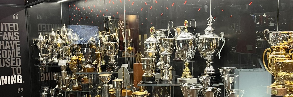 Timmy⌛️👑 banner