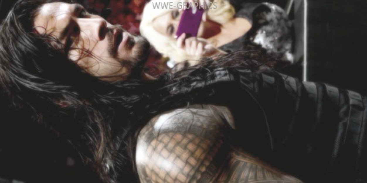 Reigns. banner