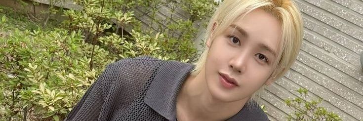 xikers PARK SEEUN. banner