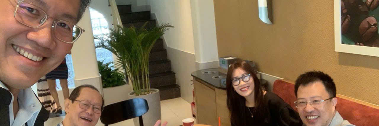 Phoebe Nguyen😄😼👥 banner