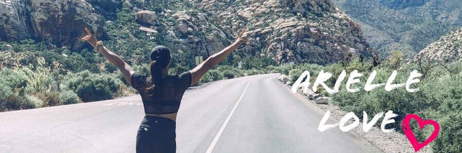 ARI_LOVE21's profile banner image