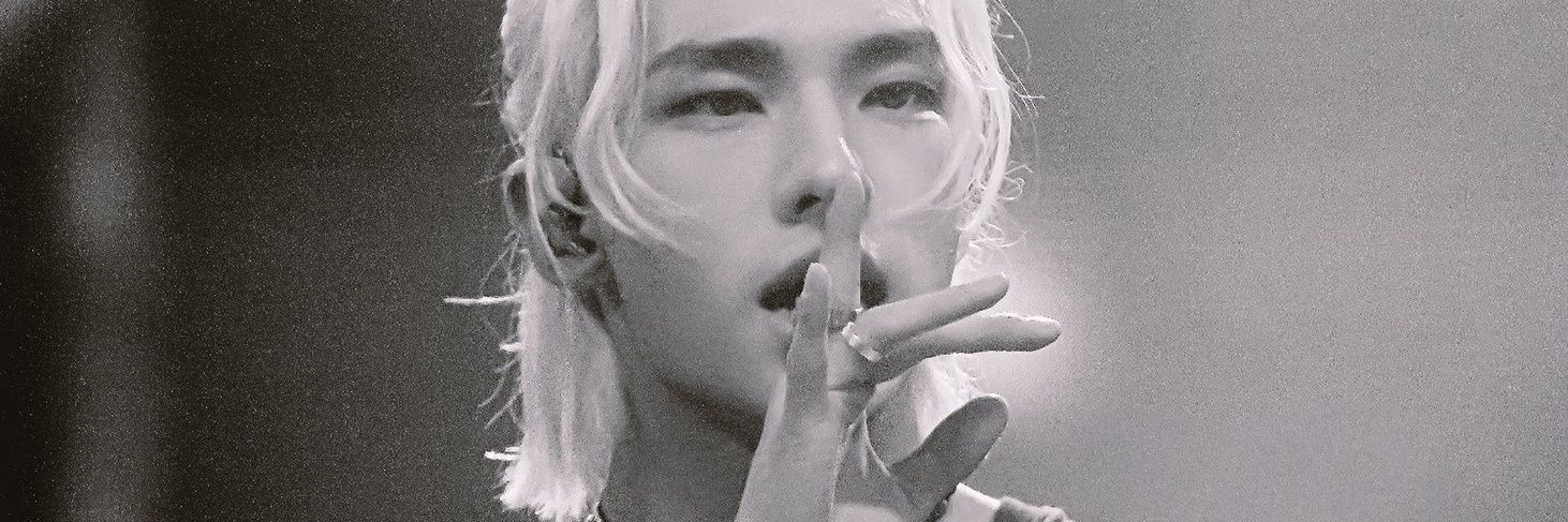 LESSNOIR's profile banner image