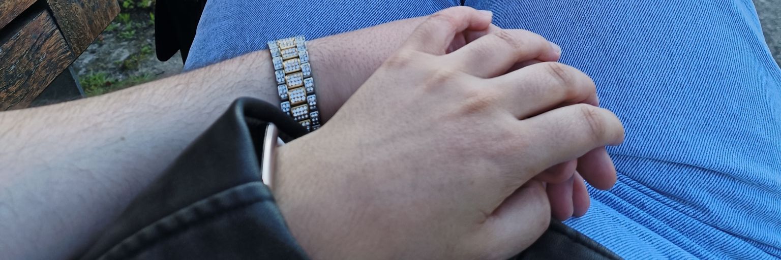 micaeladiassss's profile banner image