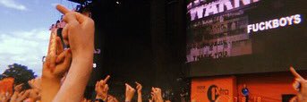 miahand16's profile banner image