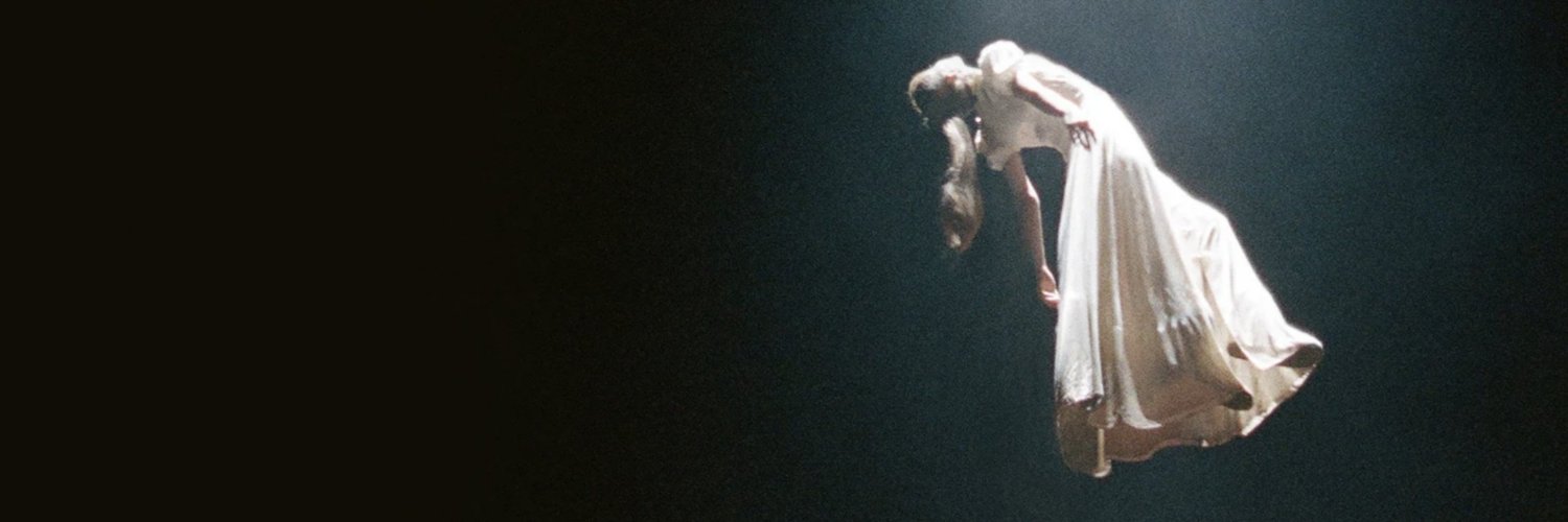 Arianabound's profile banner image
