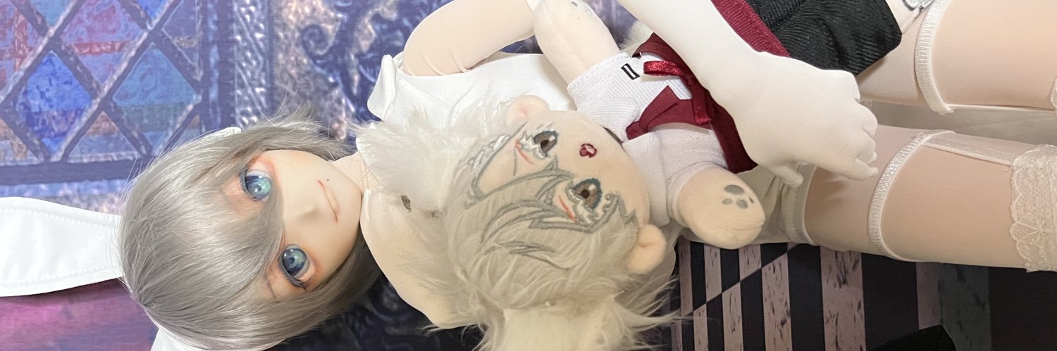 esc72ape's profile banner image