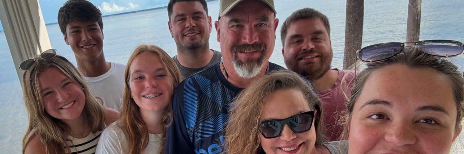 amycwms's profile banner image