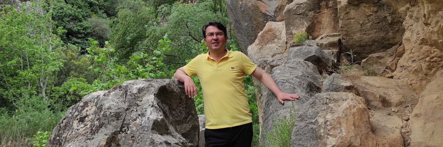 izzetdemir64's profile banner image