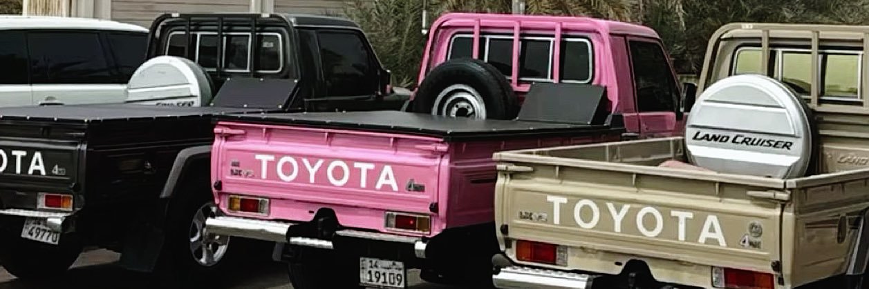 M0na_1997's profile banner image