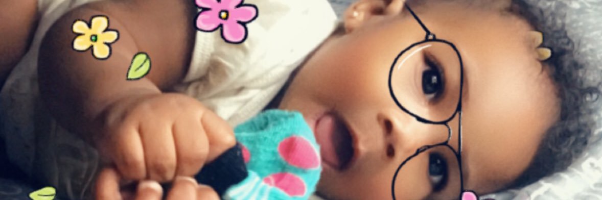 deshaui's profile banner image