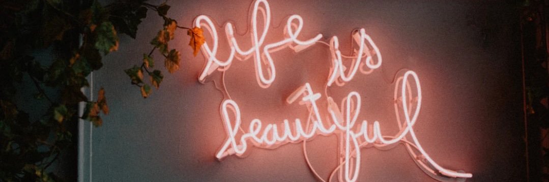 Samanthasteez's profile banner image