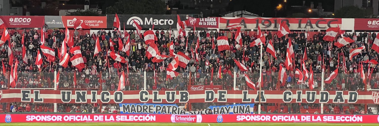 valeeprado's profile banner image