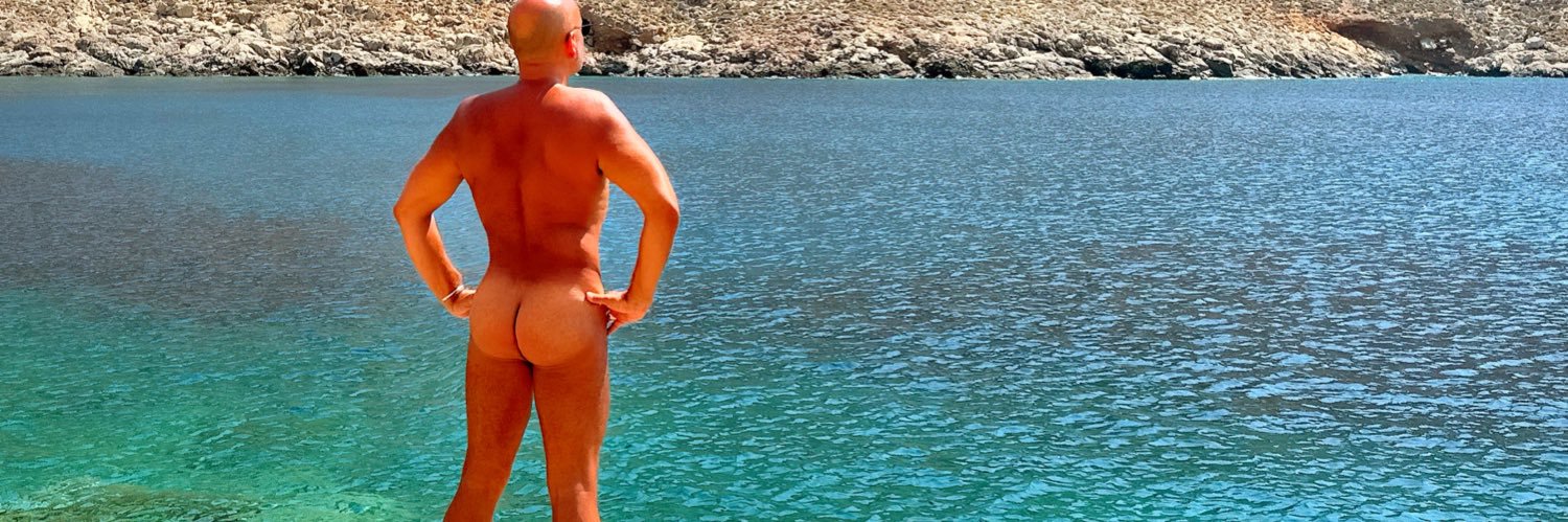 paultena's profile banner image