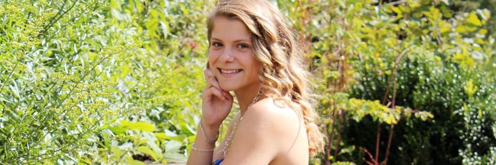 carlykellly's profile banner image