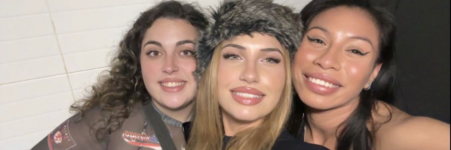 𝐒𝐡𝐞𝐢𝐥𝐚🍑 banner