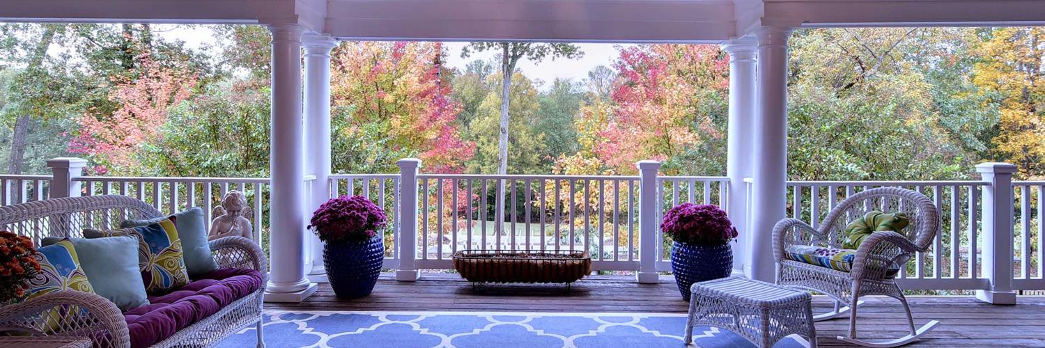 Deelyn Robinson banner