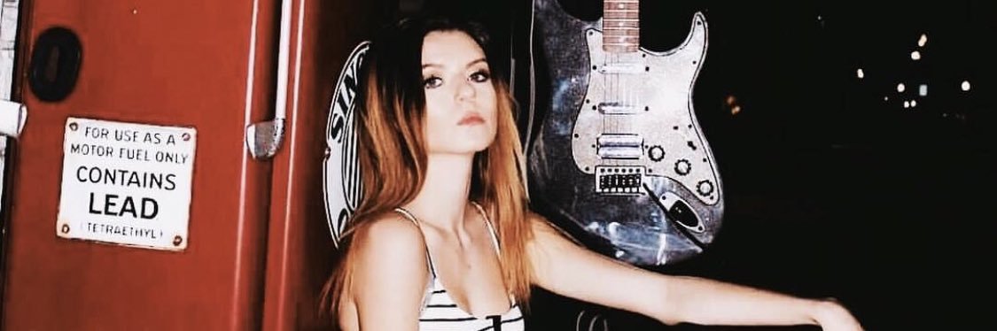 _meredithwarner's profile banner image