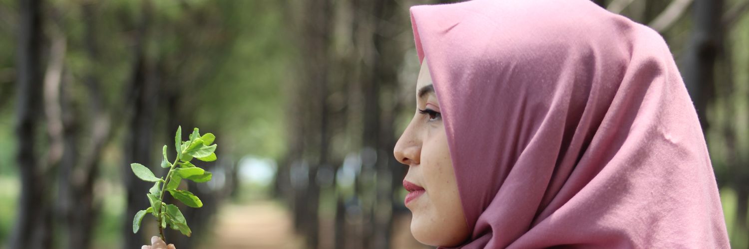atikhajar's profile banner image